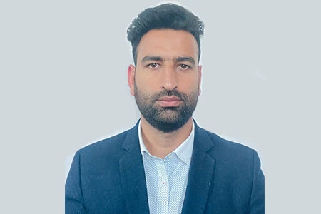 Zeeshan-Majeed-Nadroo